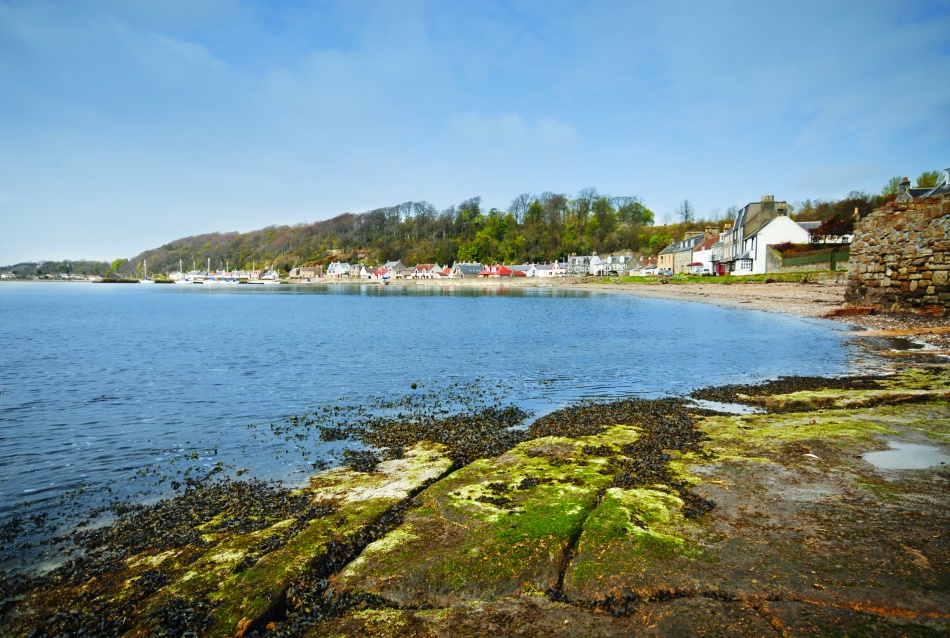 Spectacular views across the Firth of Forth - Feature Property